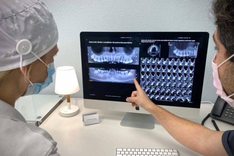 Encontrar la técnica de rehabilitación oral perfecta para cada caso de la mano de los expertos de la Clínica Dental Crespí & Gandía