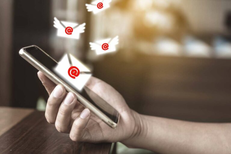 Por qué es eficaz el envío de comunicaciones segmentadas y automatizadas, según iurny