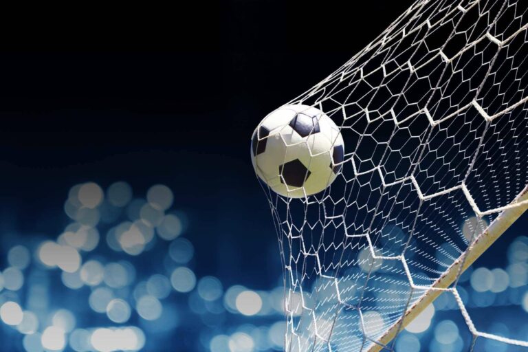 Comuniate explica el funcionamiento del fútbol fantasy en España