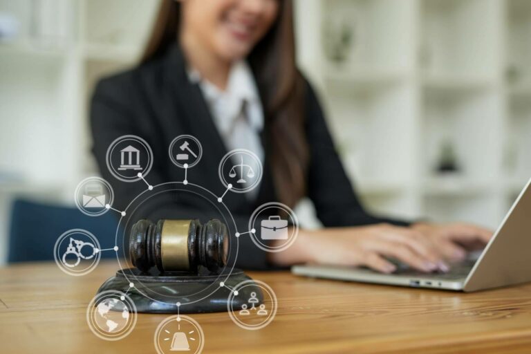 Asesoramiento jurídico para centros educativos, profesionales independientes y pymes, de la mano de Tierno Centella Abogados