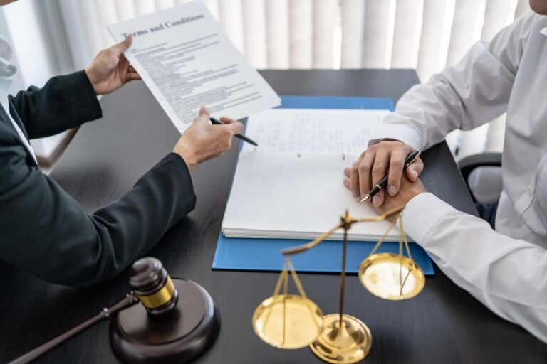 Asesoramiento para reclamar el derecho al honor, con TQAbogados