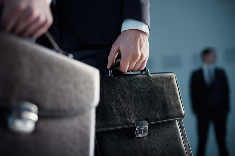 Integridad y excelencia en atención jurídica con García-Ripoll Abogados en Murcia