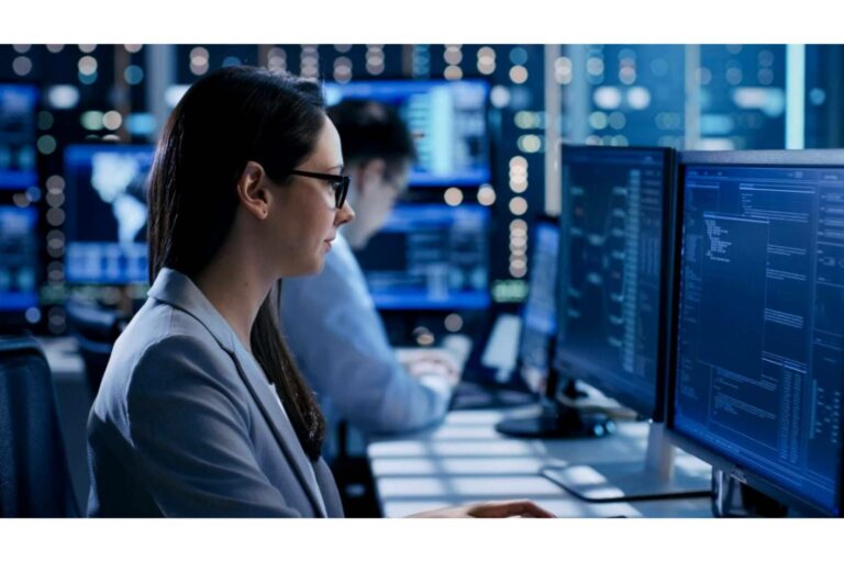 ¿Qué riesgos supone la falta de actualización de un sistema operativo?, según Tancra Systems