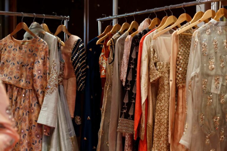 Marcar tendencia con las prendas de moda étnica, por La Luna de Buda
