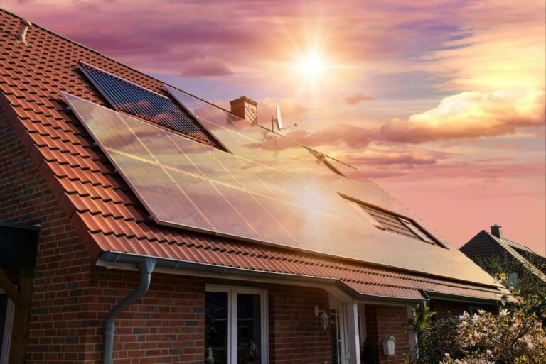 ¿Cómo comparar precios de placas fotovoltaicas para ahorrar con la energía solar? Megawatt
