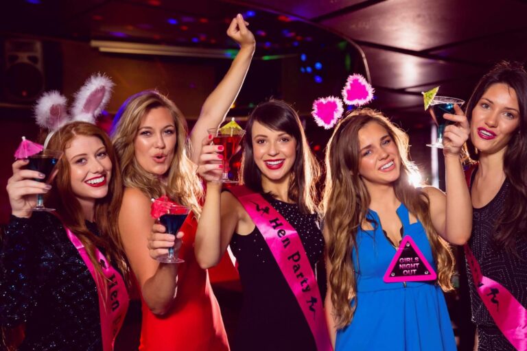La Millor Farra amplía sus packs de despedidas en Salou para ofrecer eventos exclusivos