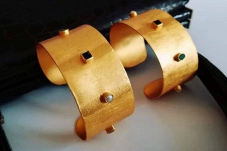 Isabel Lamadrid, una marca española de joyas artesanas disponible en la boutique del Museo del Louvre
