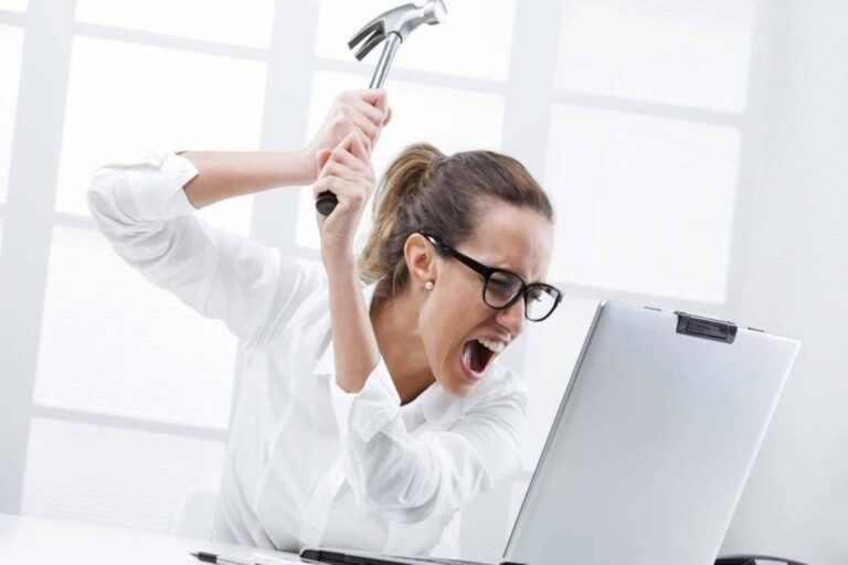 Cuáles son los errores tecnológicos que cometen muchos emprendedores digitales, por RelajaTec