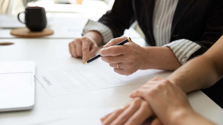 Bufete Recatalà Agramunt y sus soluciones personalizadas y a medida para negocios
