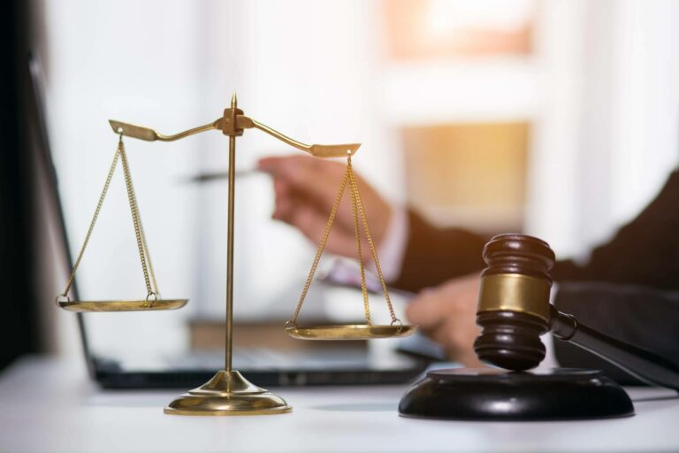 ¿Cuándo resulta primordial disponer de un abogado en las comunidades de propietarios?, según Villaquirán Abogados