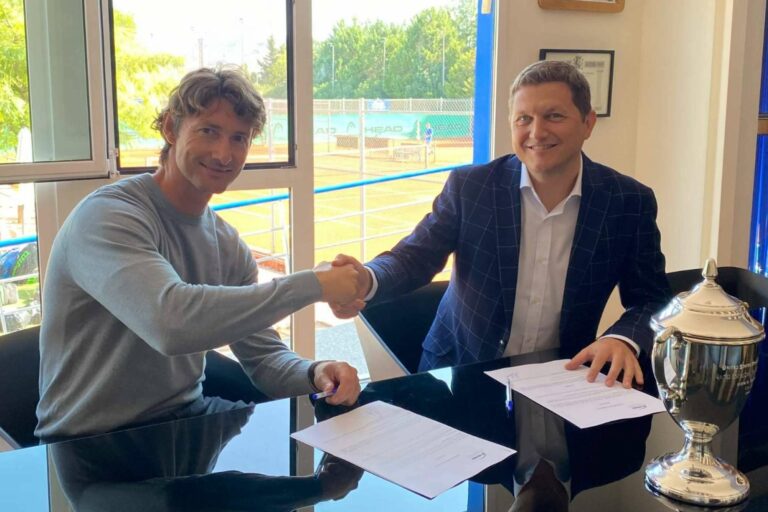 La academia de tenis JC Ferrero Equelite y la consultora financiera OVB España han colaborado