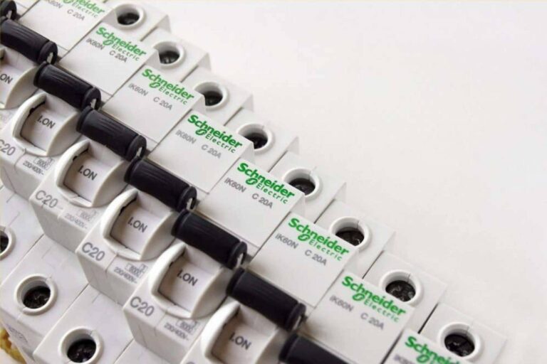 Unos de los mejores precios de internet de Schneider Electric están en Cadenza Electric