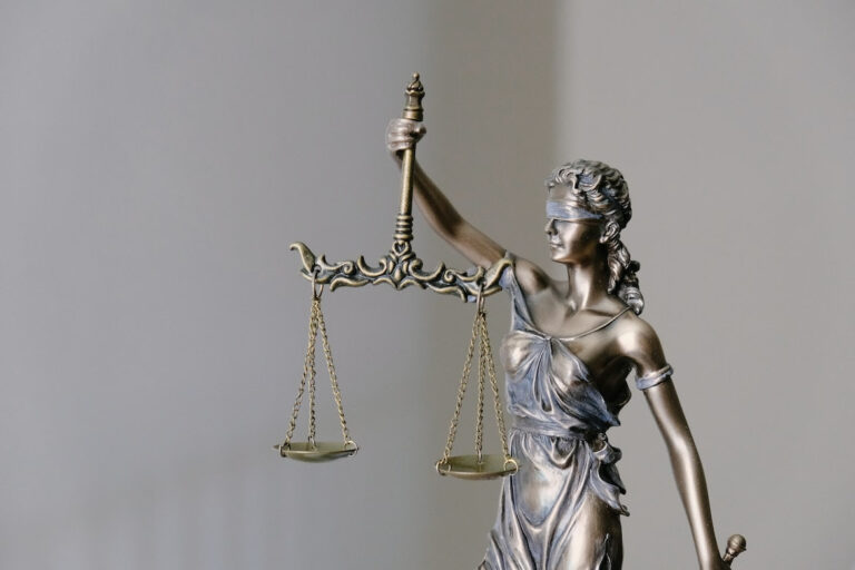 La situación laboral en España aumenta el interés por las oposiciones de Justicia