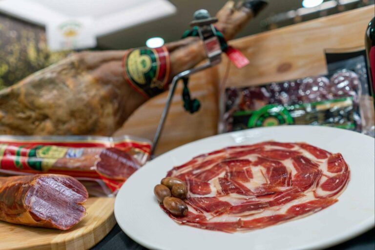 Regalar de manera original estas Navidades con Los Romeros de Alanís