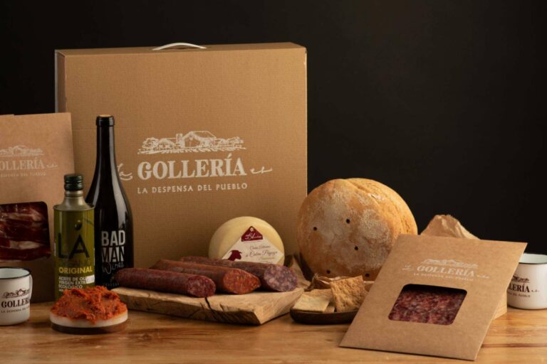 La Gollería prepara cestas de Navidad con productos artesanos de la Serranía de Ronda