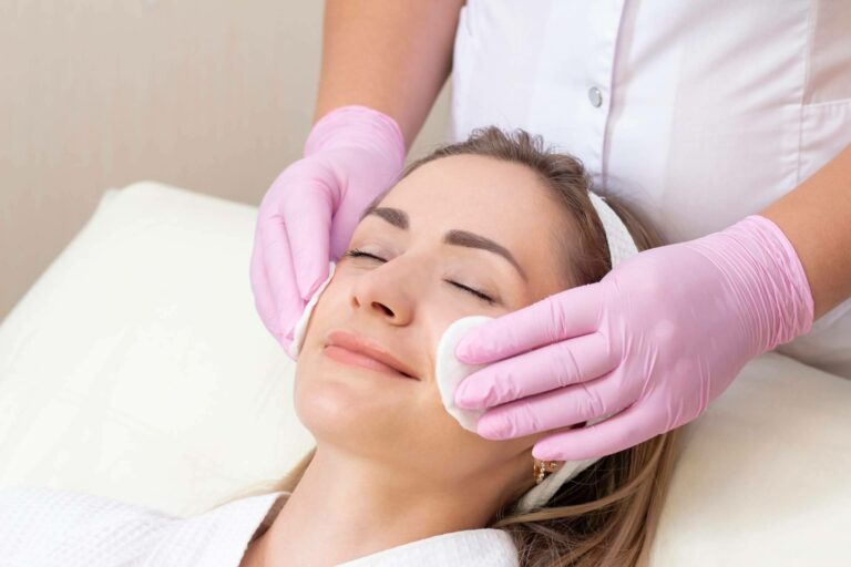 Neobelle ofrece un tratamiento de limpieza facial en Alicante