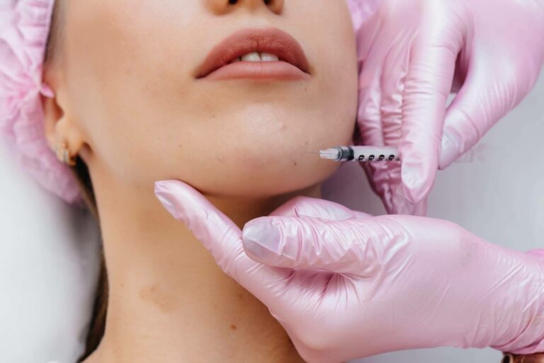 Aumento de mentón para dar una imagen facial diferente, de la mano del Dr. Jorge Planas