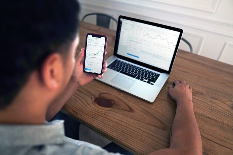 FXORO, valoración 2023 de los servicios del bróker
