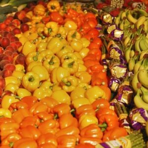 La compra mayorista de fruta se realiza en los grandes mercados habilitados