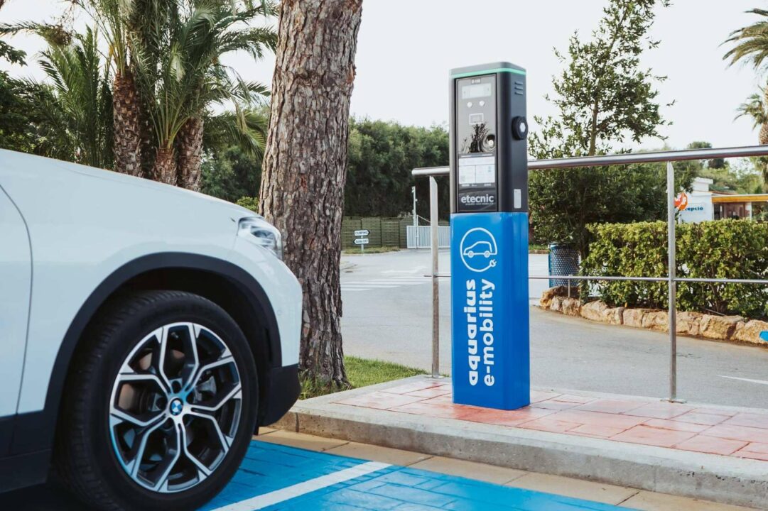 La plataforma que permite saber el coste de recarga de un vehículo eléctrico, Smart Pricing