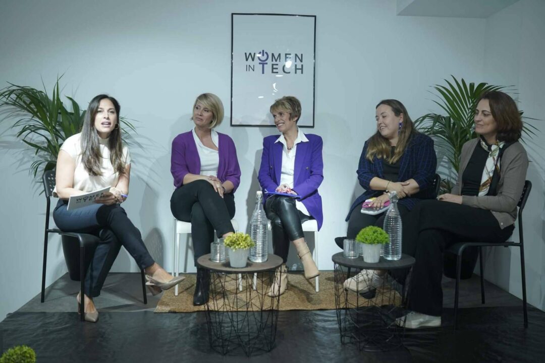 'Women In Tech Canarias', la primera mesa redonda en el campus de Reboot Academy