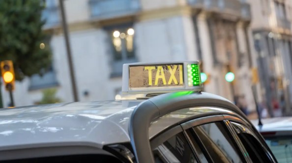 Disfruta de unas vacaciones increíbles en Málaga con el mejor servicio de taxis