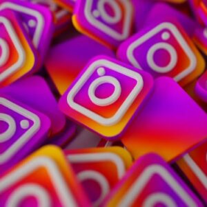 Comprar seguidores y likes en Instagram: una estrategia efectiva para aumentar tu visibilidad