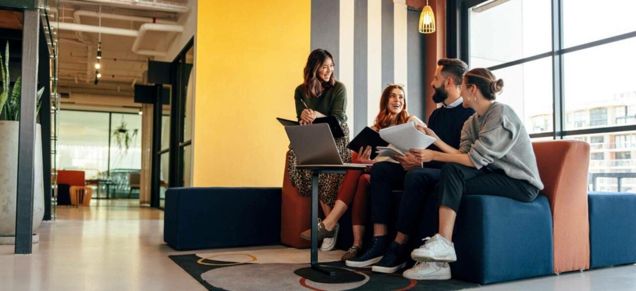 LAMARTEL TELECOM habla de la  importancia de la ambientación musical en empresas