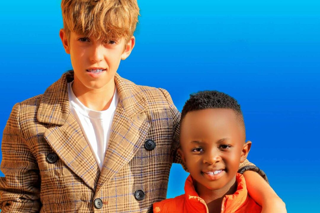 Masaka Kids Africana, los populares niños ugandeses de 'Jerusalema', y su líder Prince presentan su nuevo tema 'Live Happy' con LiL JAN