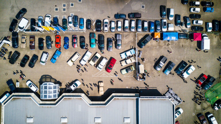 ¿Cómo encontrar el mejor parking en Sevilla?