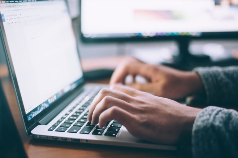 Los mejores consejos de expertos para traducir una página web