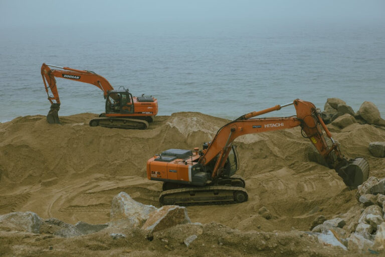 Grúas Barea - Alquiler de Maquinaria de Construcción