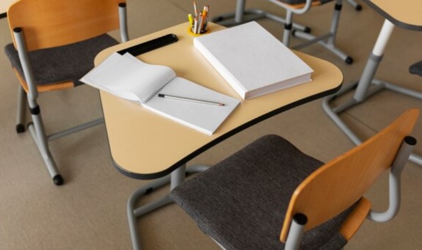 Mobiliario escolar: cómo elegirlo y mantenerlo
