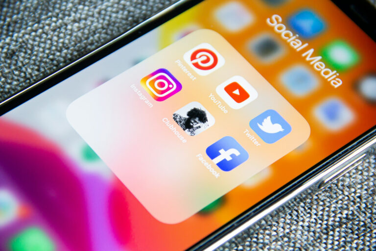 Saca el máximo rendimiento a tus redes sociales con una agencia de marketing