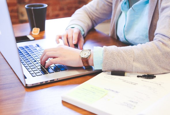 Invierte en un software de gestión para optimizar tu modelo de negocio