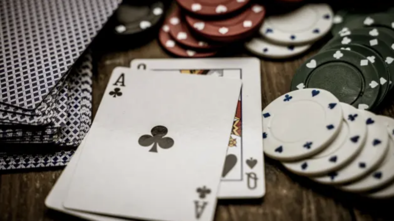 Cómo identificar juegos de casino con bajas probabilidades de ganancia
