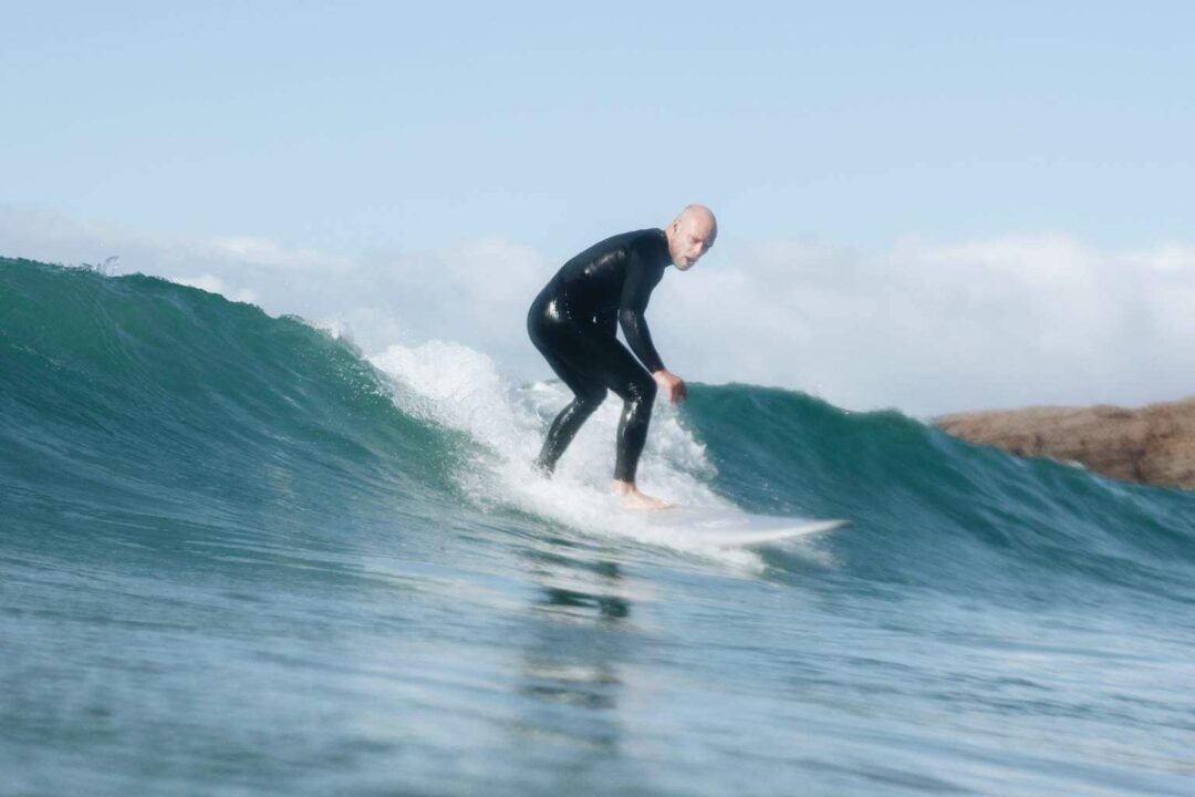 Flysurf ofrece una lista de las playas de surf para principiantes en Cádiz