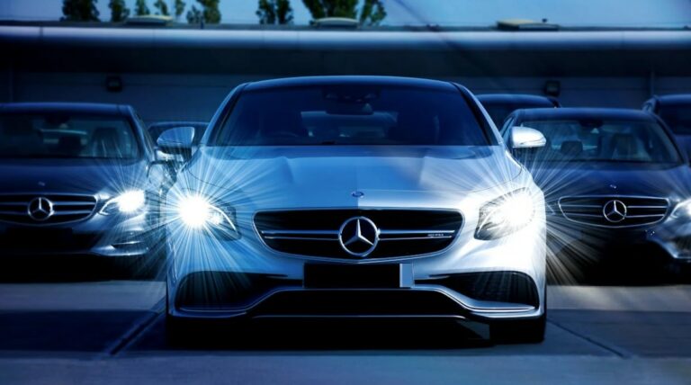 El transporte de coches lo debe realizar una empresa especializada y de forma segura