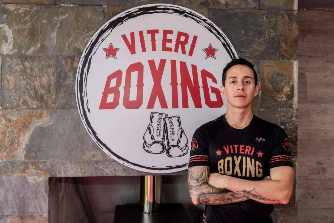 Viteri Boxing presenta sus cursos de Human Chess