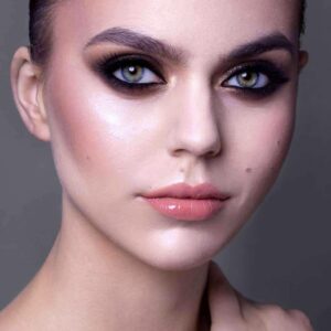 Cursos de maquillaje profesional online con Javier Romero, una oportunidad de evolucionar en el mundo del makeup