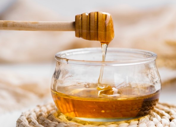 La miel como endulzante natural: un ingrediente con muchos beneficios