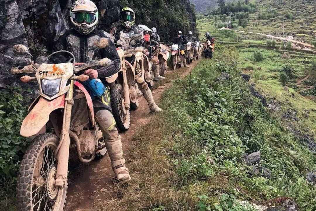 Viajar a Vietnam en moto con Motorbeach Viajes