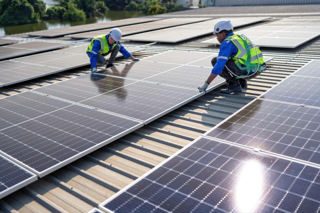 Instalación de placas solares en Córdoba, con los especialistas de Electroenergy