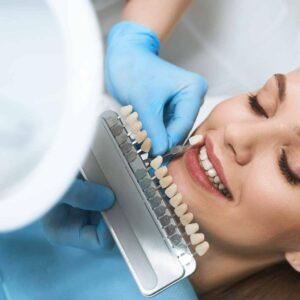 Los riesgos de la obsesión por el blanqueamiento dental