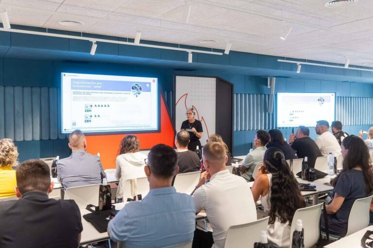 Formaciones para emprendedores y profesionales digitales