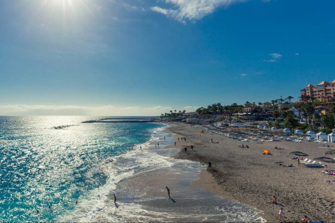 Entre playas y montañas, una guía musical para explorar Tenerife