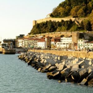 El Monte Urgull: una fortaleza de historias y vistas en San Sebastián