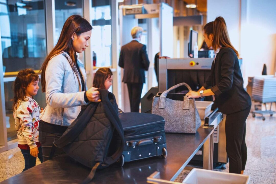 La seguridad aeroportuaria como pilar fundamental en la aviación moderna