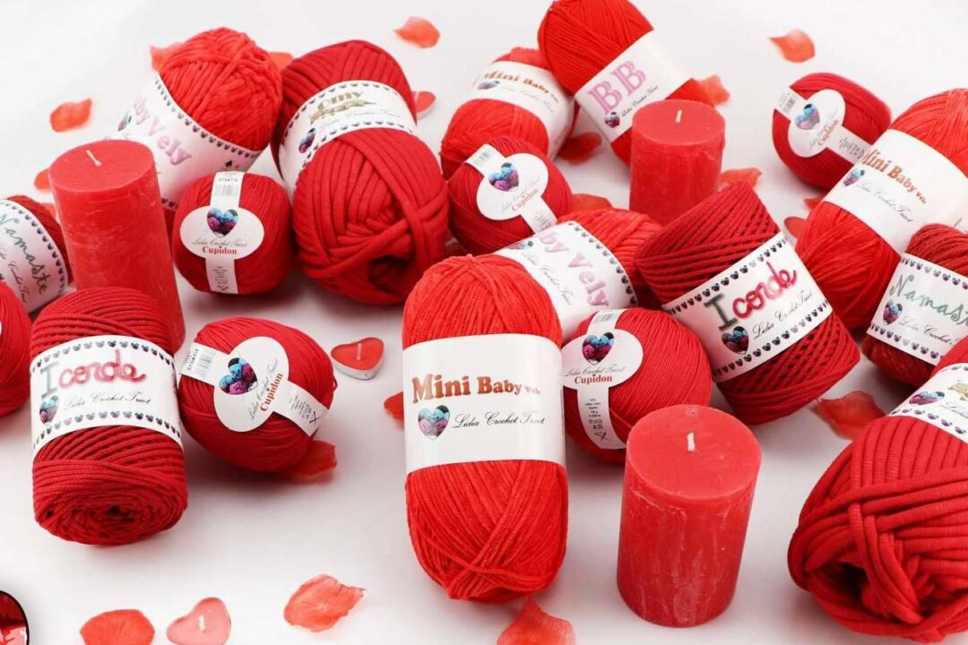 Detalles únicos para regalar en San Valentín, patrones de crochet y tricot para enamorar