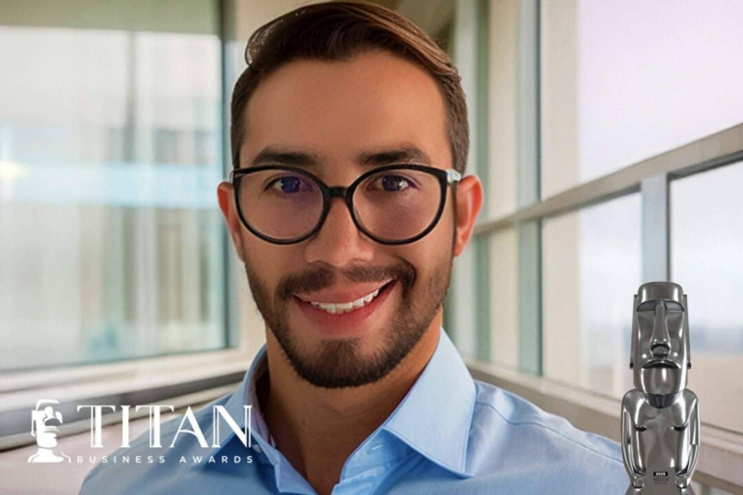 Ricardo Leiva, CEO de UniversApps, nominado al 'Empresario Latino del Año' en los TITAN Business Awards